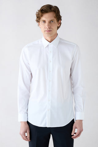 Beyaz Uzun Kol Slim Fit Dar Kesim Pamuklu Non Iron Ütü Gerektirmeyen Saten Klasik Gömlek
