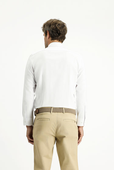 Beyaz Uzun Kol Slim Fit Düğmeli Yaka Oxford Pamuklu Kolay Ütülenebilir Gömlek