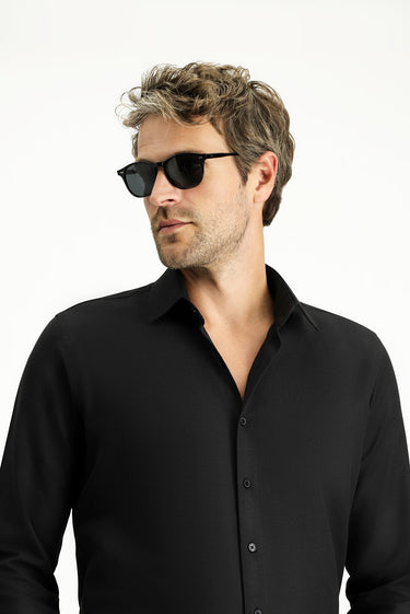 Siyah Uzun Kol Slim Fit Klasik Yaka Pamuklu Kolay Ütülenebilir 4 Mevsim Oxford Gömlek