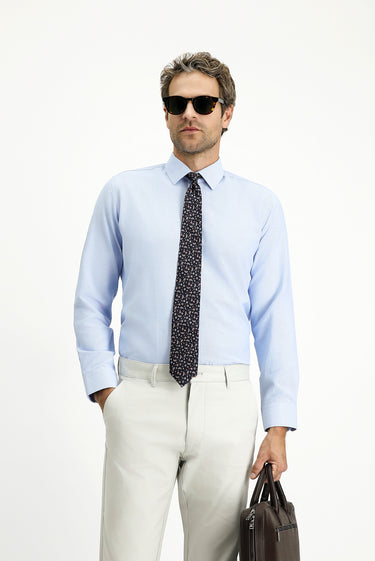 Açık Mavi Uzun Kol Slim Fit Klasik Yaka Oxford Pamuklu Kolay Ütülenebilir Gömlek