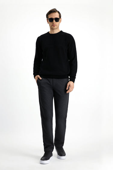 Siyah Bisiklet Yaka Regular Fit Desenli Triko Kazak