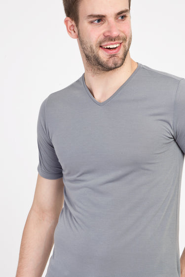 Açık Gri V Yaka Slim Fit Dar Kesim Pamuk Tişört