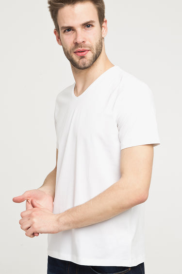 Beyaz V Yaka Slim Fit Dar Kesim Tişört