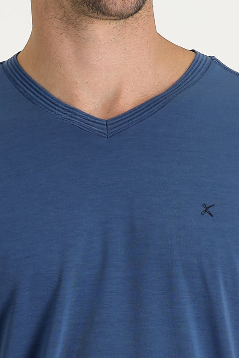Koyu İndigo V Yaka Slim Fit Dar Kesim Nakışlı Tişört