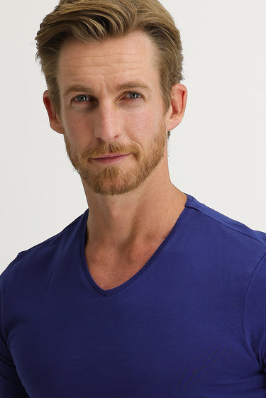 Saks Mavi V Yaka Slim Fit Dar Kesim Pamuk Tişört