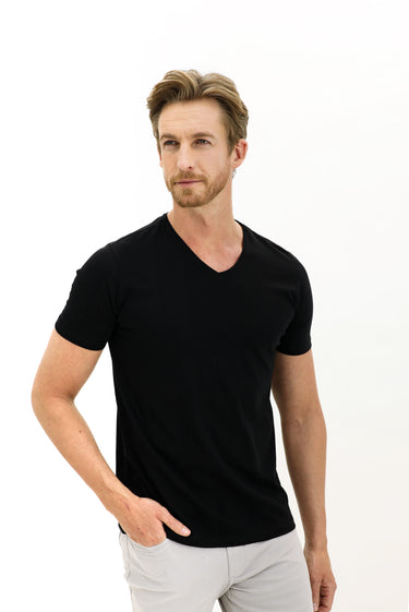 Siyah V Yaka Slim Fit Dar Kesim Pamuk Tişört