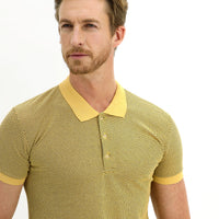 Açık Sarı Polo Yaka Slim Fit Dar Kesim Desenli Tişört