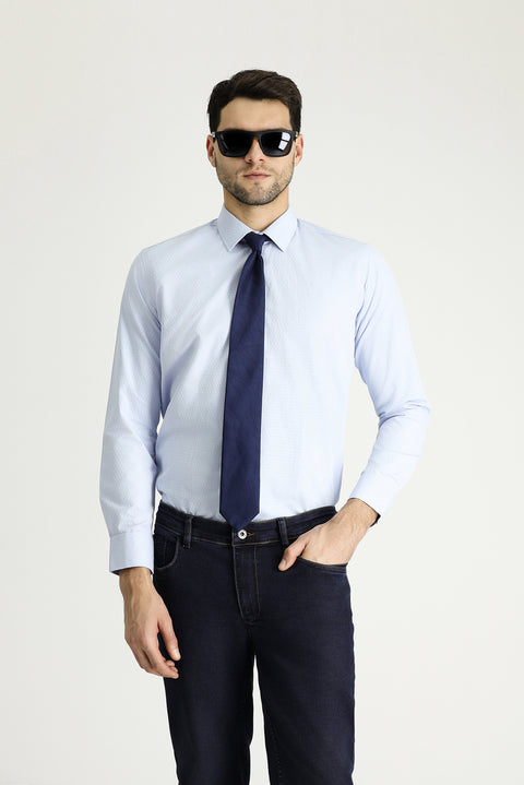 Uçuk Mavi Uzun Kol Slim Fit Dar Kesim Klasik Desenli Pamuklu Gömlek