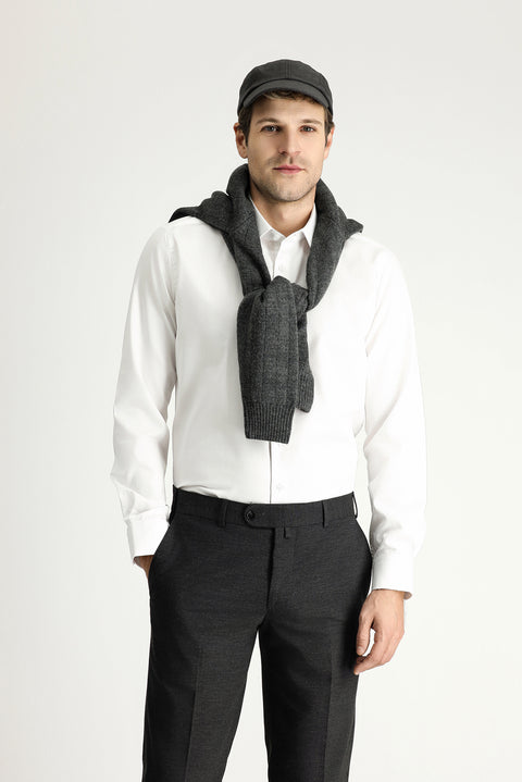 Beyaz Uzun Kol Slim Fit Dar Kesim Non Iron Klasik Pamuklu Gömlek