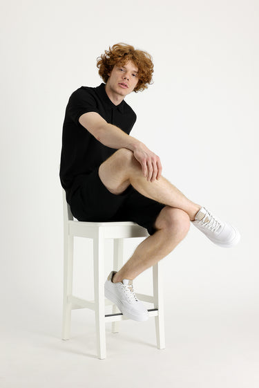 Siyah Regular Fit Pamuklu Bermuda Şort