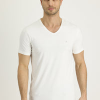 Ekru V Yaka Slim Fit Dar Kesim Pamuklu Tişört