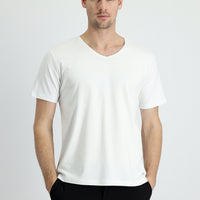 Beyaz V Yaka Slim Fit Dar Kesim Nakışlı Pamuklu Süprem Tişört