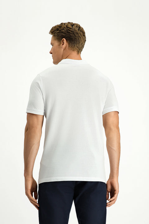 Beyaz Polo Yaka Slim Fit Nakışlı %100 Pamuk Tişört