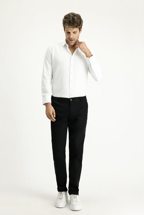 Beyaz Uzun Kollu Slim Fit Dar Kesim Klasik Pamuklu Kolay Ütülenebilir Gömlek
