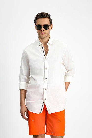 Beyaz Uzun Kol Regular Fit Düğmeli Yaka Keten Görünümlü Spor Pamuk Gömlek