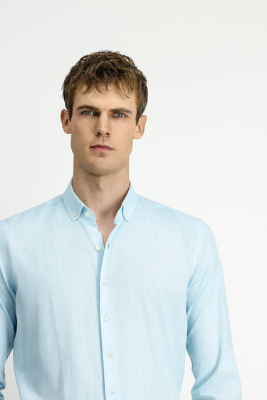 Orta Turkuaz Uzun Kol Slim Fit Dar Kesim Pamuklu Keten Düğmeli Yaka Gömlek