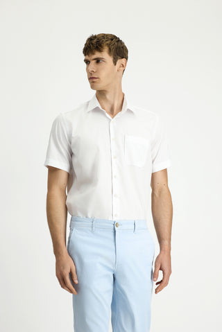 Beyaz Kısa Kol Regular Fit Pamuklu Non Iron Gömlek