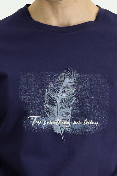 Koyu Lacivert Bisiklet Yaka Slim Fit Dar Kesim Baskılı Pamuklu Tişört