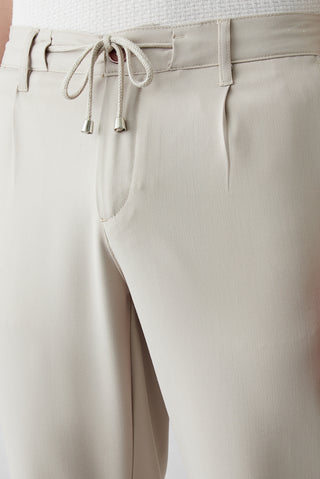 Açık Bej Regular Straight Fit Beli İpli Pileli Yan Cepli Likralı Kanvas / Chino Pantolon