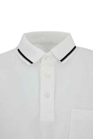 Beyaz Polo Yaka Regular Fit Ribana Detaylı Nakışlı Cepli Tişört