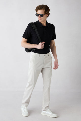 Siyah Kıvrılmaz Polo Yaka Regular Fit Cepli Ribana Detaylı Pamuk Tişört