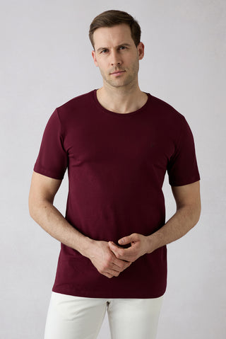 Koyu Bordo Bisiklet Yaka Slim Fit Yumuşak Dokulu Pamuklu Likralı Esnek Tişört