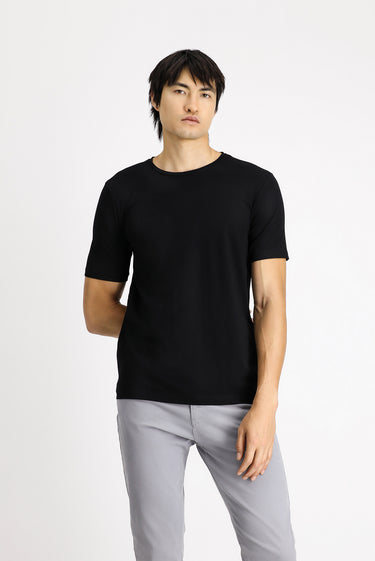 Siyah Bisiklet Yaka Slim Fit Dar Kesim Pamuklu Tişört