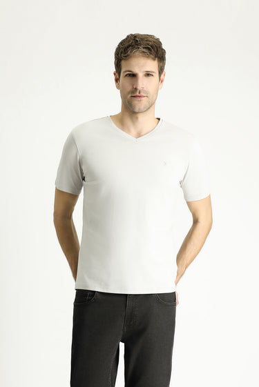 Taş V Yaka Slim Fit Dar Kesim Süprem Pamuklu Tişört