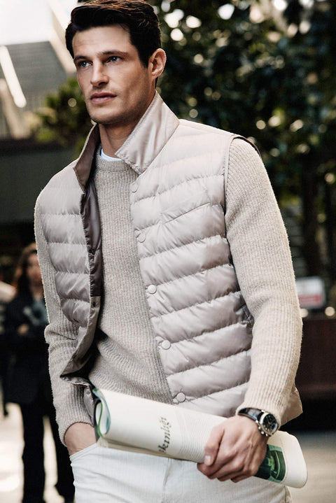 Açık Bej Düğmeli Kapitone Spor Yelek