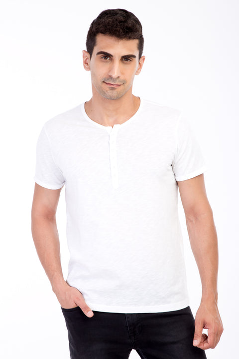 Beyaz Bisiklet Yaka Düğmeli Regular Fit Pamuk Tişört
