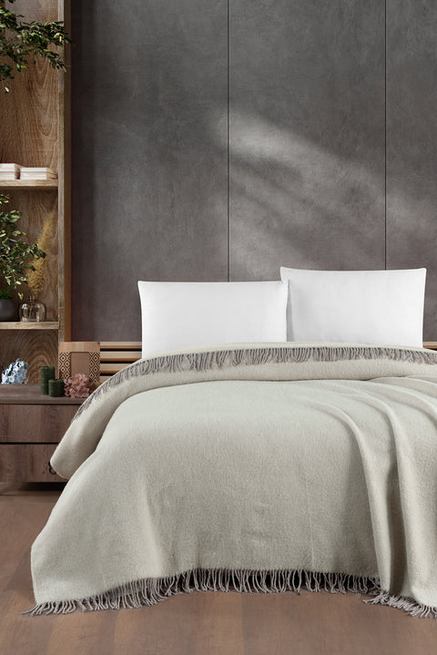 Orta Vizon Çift Kişilik Yünlü Battaniye