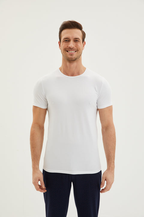 Beyaz Bisiklet Yaka Pamuklu Tişört