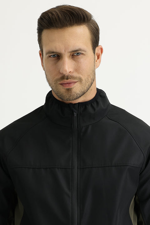 Siyah Mevsimlik Outdoor Softshell Mont