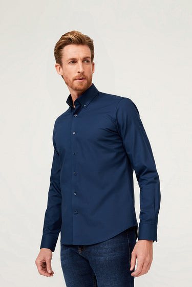  Orta Lacivert Uzun Kol Slim Fit Dar Kesim Pamuk Gömlek
