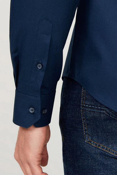Orta Lacivert Uzun Kol Slim Fit Dar Kesim Pamuk Gömlek