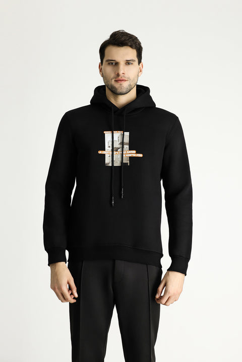 Siyah Kapüşonlu İçi Polarlı Baskılı Pamuklu Sweatshirt