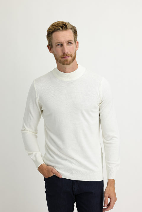 Ekru Yarım Balıkçı Yaka Regular Fit Triko Kazak