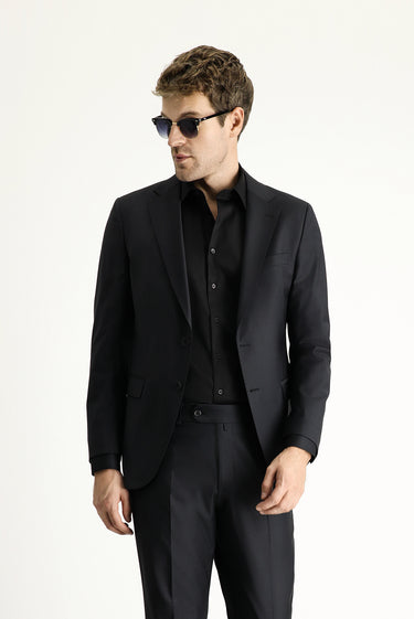  Siyah Klasik Takım Elbise