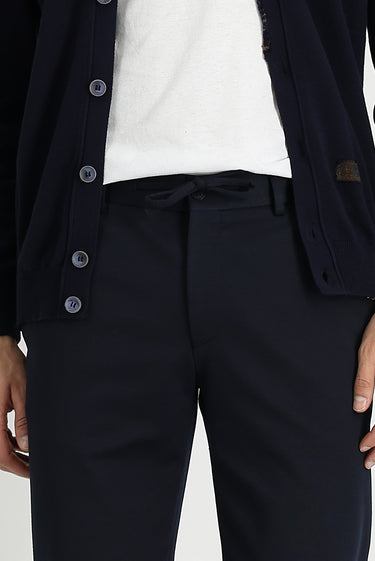Koyu Lacivert Slim Fit Dar Kesim Beli Lastikli İpli Desenli Likralı Kumaş Pantolon