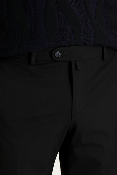 Siyah Regular Fit Likralı Klasik Kumaş Pantolon