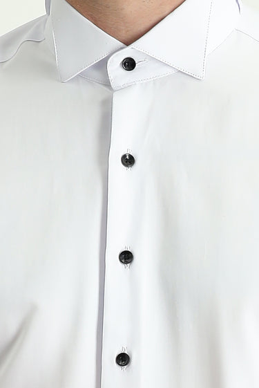  Beyaz Ata Yaka Slim Fit Dar Kesim Pamuklu Kolay Ütülenebilir Gömlek