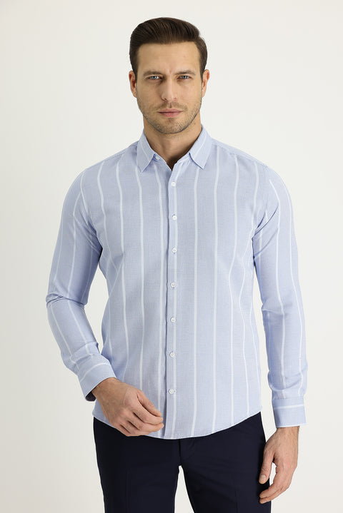 Açık Mavi Uzun Kol Slim Fit Dar Kesim Çizgili Pamuklu Kolay Ütülenebilir Gömlek