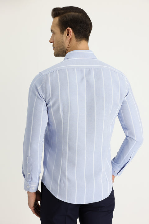 Açık Mavi Uzun Kol Slim Fit Dar Kesim Çizgili Pamuklu Kolay Ütülenebilir Gömlek