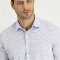 Uçuk Mavi Uzun Kol Slim Fit Dar Kesim Klasik Desenli Pamuklu Kolay Ütülenebilir Gömlek