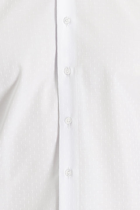 Beyaz Uzun Kol Slim Fit Dar Kesim Klasik Desenli Pamuklu Kolay Ütülenebilir Gömlek