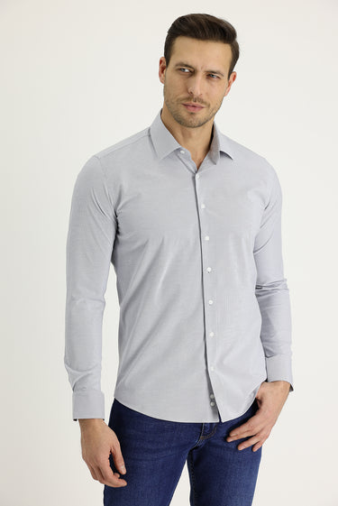 Orta Lacivert Uzun Kol Slim Fit Dar Kesim Klasik Desenli Pamuklu Kolay Ütülenebilir Gömlek