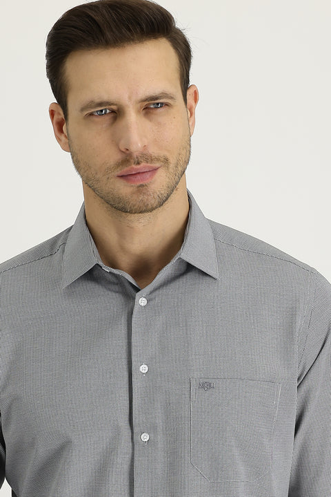 Siyah Uzun Kol Klasik Desenli Pamuklu Kolay Ütülenebilir Gömlek