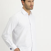 Beyaz Uzun Kol Manşetli Klasik Pamuklu Kolay Ütülenebilir Gömlek