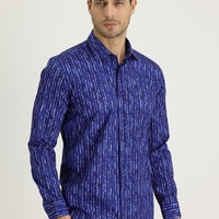 Mavi Uzun Kol Slim Fit Dar Kesim Baskılı Pamuk Gömlek