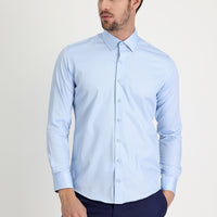 Uçuk Mavi Uzun Kol Slim Fit Dar Kesim Non Iron Klasik Pamuklu Gömlek
